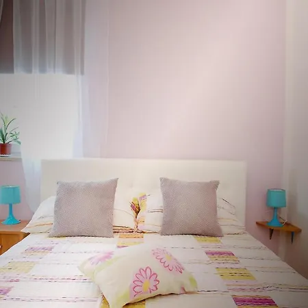 Charming Studio Near The Beach Fažana