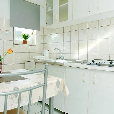 Charming Studio Near The Beach *